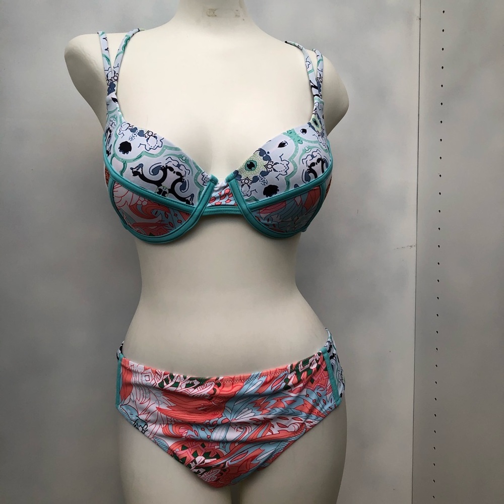 Cupshe‎ NWT Bathing Suit size L
